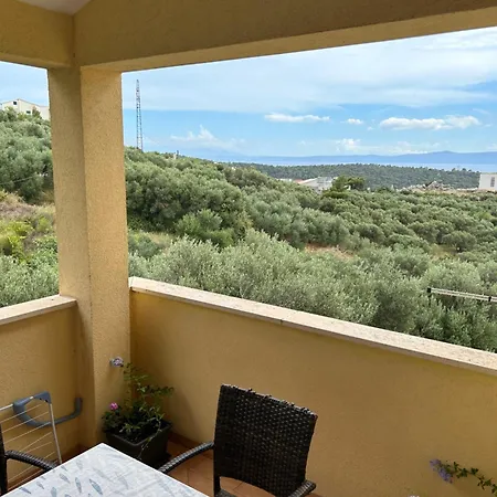 Apartment Mileta Makarska